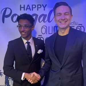 Meet your Posher, Joshua